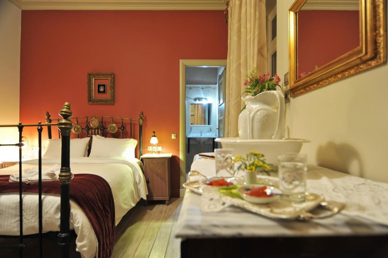 Ganimede Hotel, Galaxidi Bagian luar foto